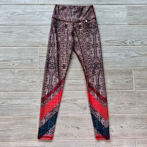 COTILU High Compression Activewear Animal Print Woman Leggings Size‎ Medium